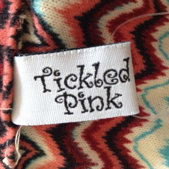 Multi-Coloured Chevron Pattern Infinity Scarf - Picture 5 of 8